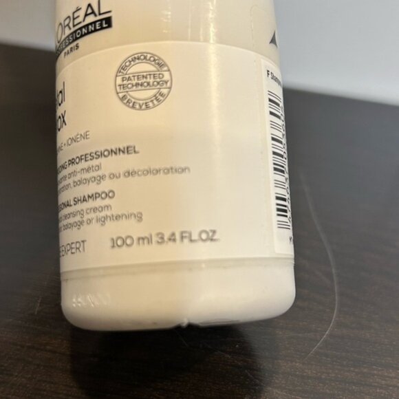 L'Oreal Professionnel Metal Detox Shampoo 100ml - Picture 3 of 4